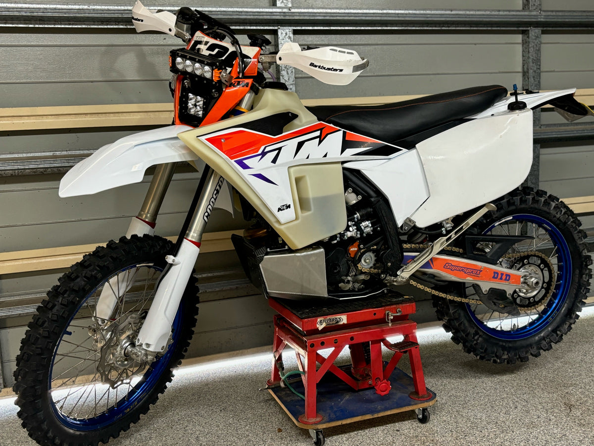 6L Rear Tank, 2024+ KTM 450/500 EXC – Rally Moto Shop